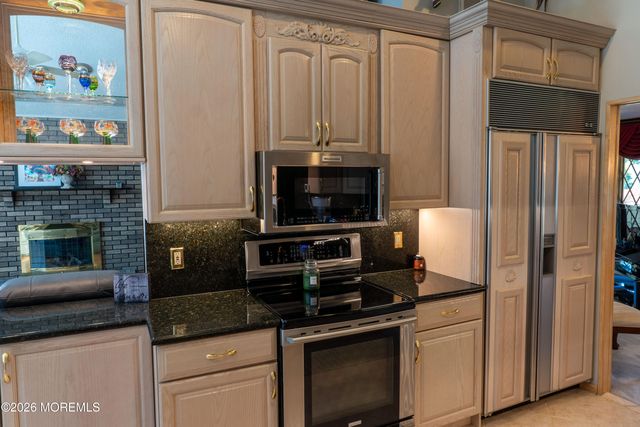 126 Shenandoah Boulevard, Toms River, NJ 08753