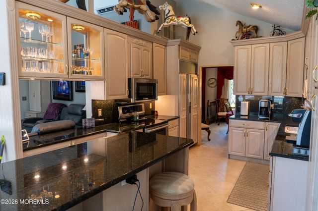 126 Shenandoah Boulevard, Toms River, NJ 08753