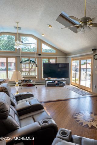 126 Shenandoah Boulevard, Toms River, NJ 08753