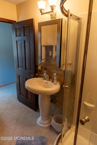 126 Shenandoah Boulevard, Toms River, NJ 08753