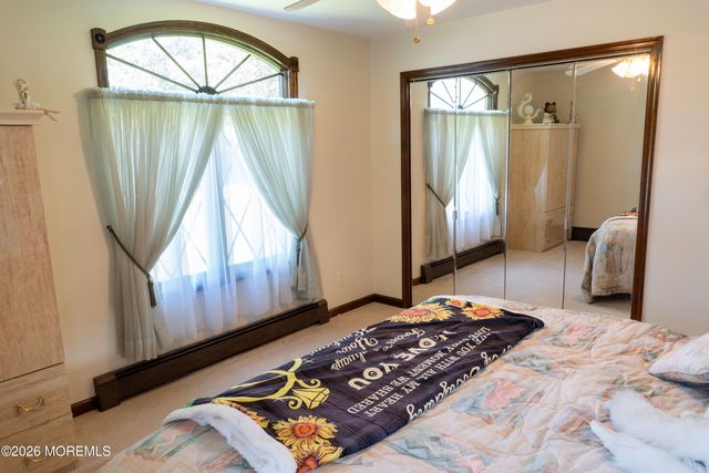 126 Shenandoah Boulevard, Toms River, NJ 08753