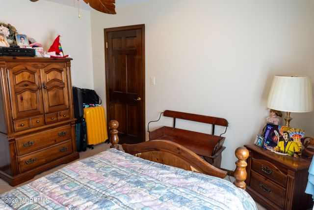 126 Shenandoah Boulevard, Toms River, NJ 08753