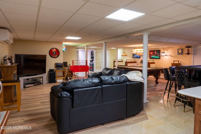 126 Shenandoah Boulevard, Toms River, NJ 08753