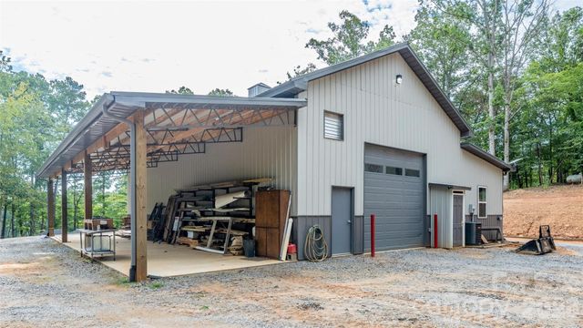 1147 Whispering Winds Drive, Catawba, NC 28609