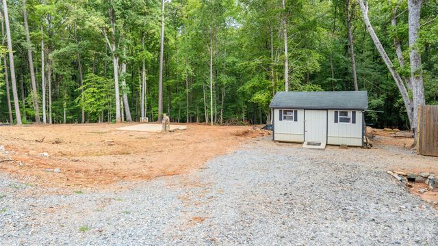 1147 Whispering Winds Drive, Catawba, NC 28609