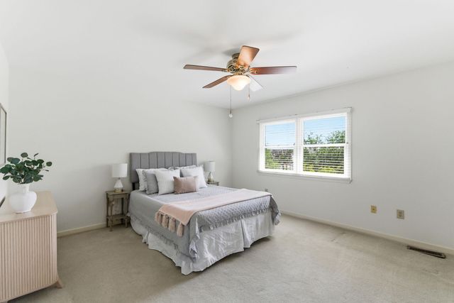 176 River Breeze Drive, Charleston, SC 29407