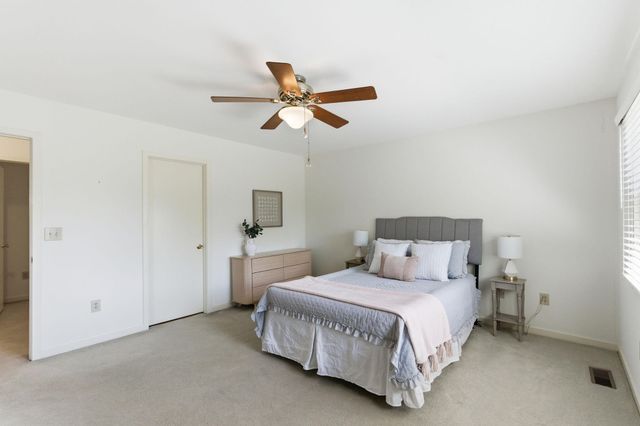 176 River Breeze Drive, Charleston, SC 29407
