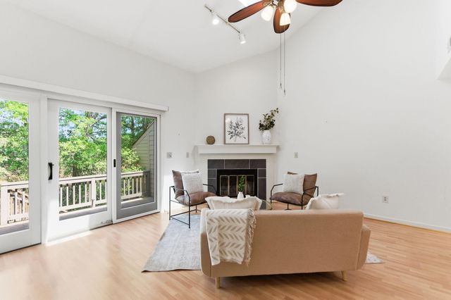 176 River Breeze Drive, Charleston, SC 29407