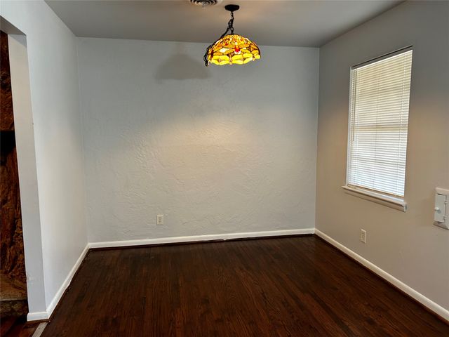 3229 Driftwood Drive, Dallas, TX 75227