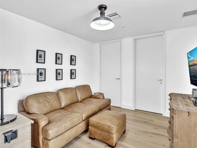 1300 E Brickell Bay Drive 4202, Miami, FL 33131
