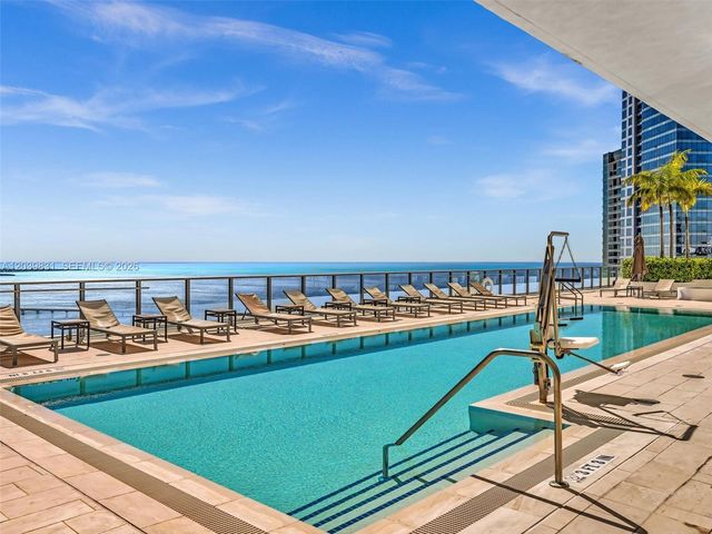 1300 E Brickell Bay Drive 4202, Miami, FL 33131