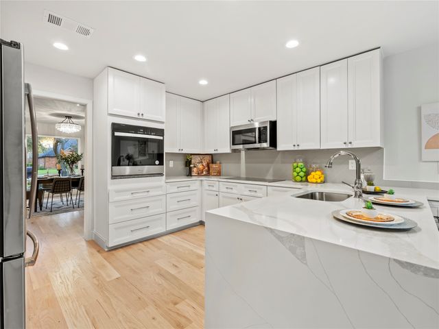 4209 Brooktree Lane, Dallas, TX 75287