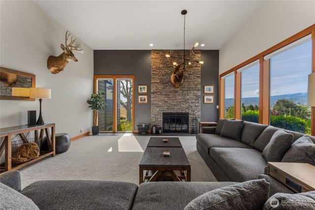 4333 Anna Lane, Wenatchee, WA 98801