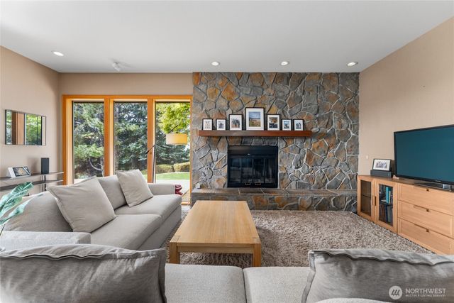 4333 Anna Lane, Wenatchee, WA 98801