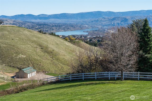 4333 Anna Lane, Wenatchee, WA 98801