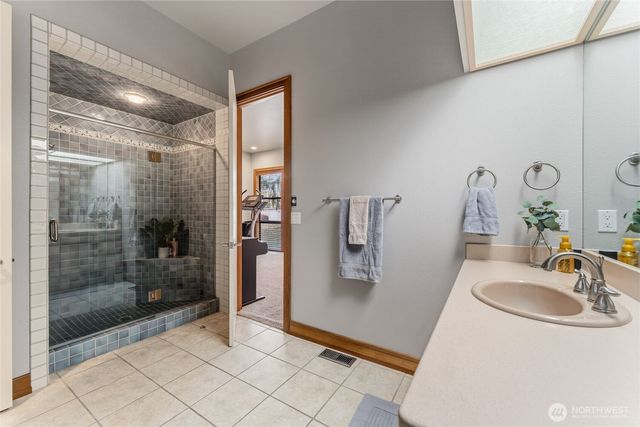 4333 Anna Lane, Wenatchee, WA 98801