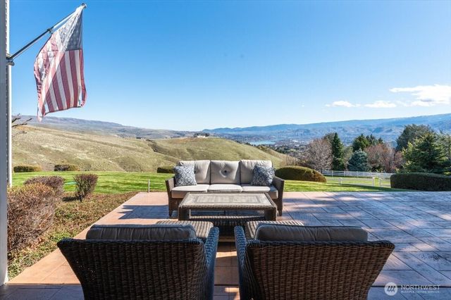 4333 Anna Lane, Wenatchee, WA 98801