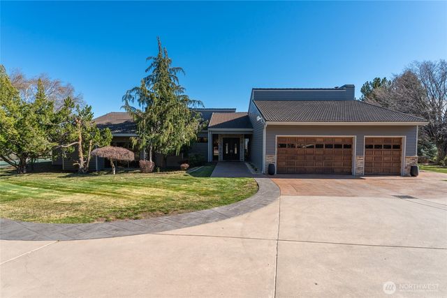 4333 Anna Lane, Wenatchee, WA 98801