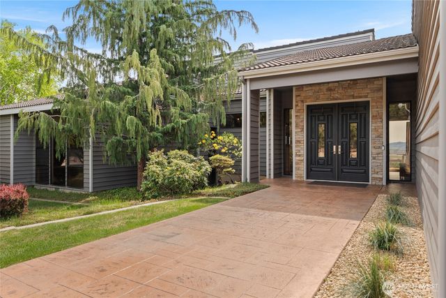 4333 Anna Lane, Wenatchee, WA 98801