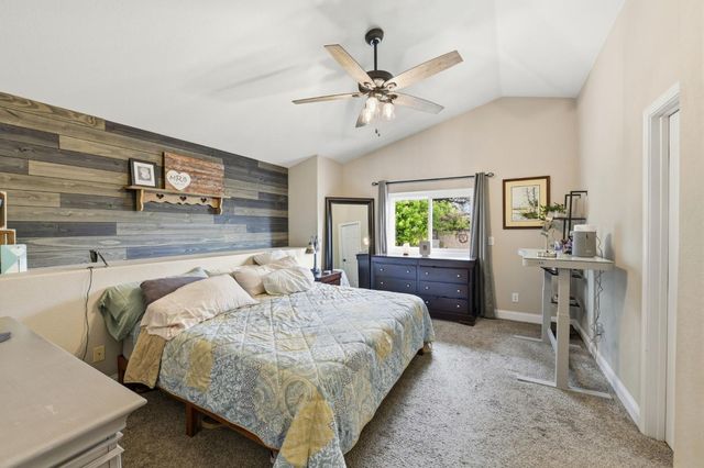 2010 Mineral Springs Dr, Roseville, CA 95747