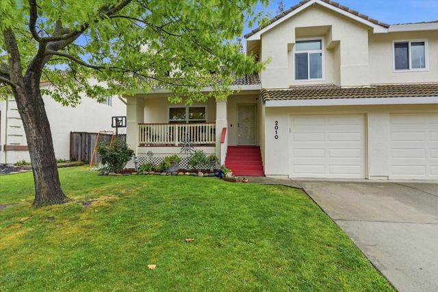 2010 Mineral Springs Dr, Roseville, CA 95747