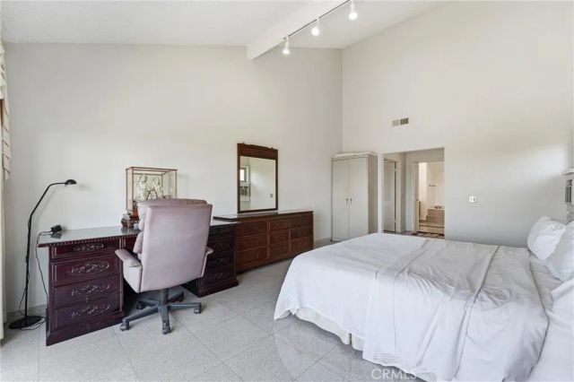 18831 Winnwood Lane, Santa Ana, CA 92705
