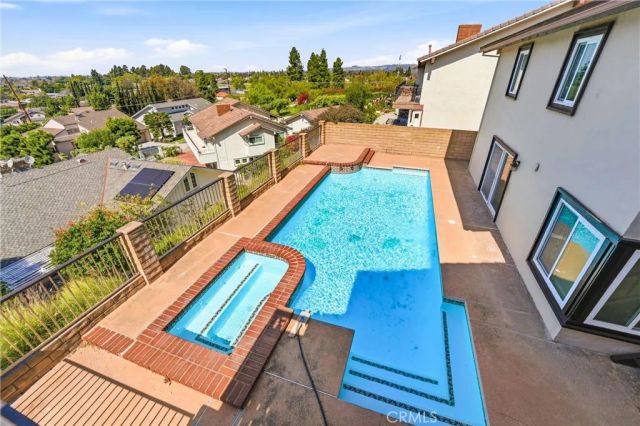 18831 Winnwood Lane, Santa Ana, CA 92705