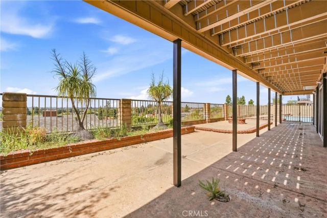 18831 Winnwood Lane, Santa Ana, CA 92705