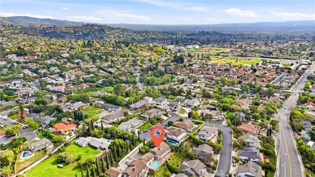 18831 Winnwood Lane, Santa Ana, CA 92705