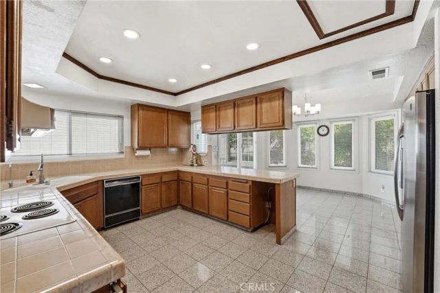 18831 Winnwood Lane, Santa Ana, CA 92705