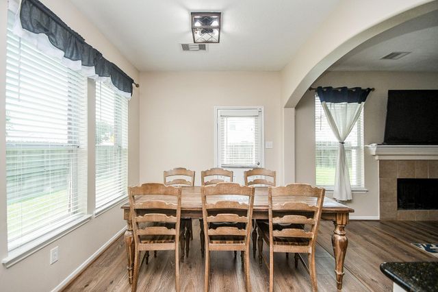1 Carmel Chase Court, Manvel, TX 77578