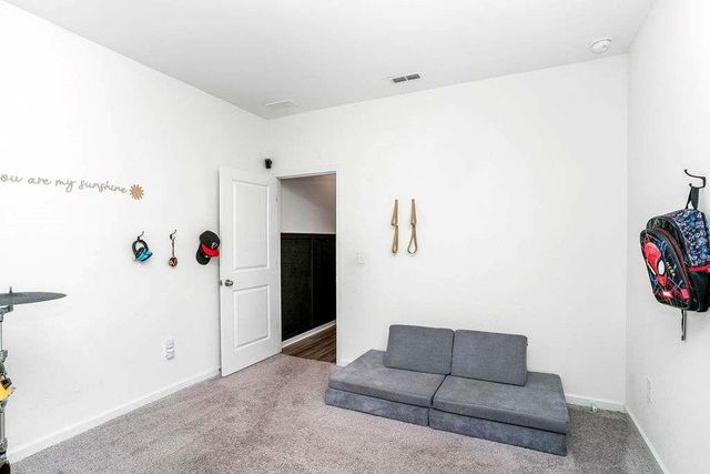 1066 Feldman Chase, Loganville, GA 30052