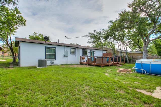 318 Penrose Street, San Angelo, TX 76903