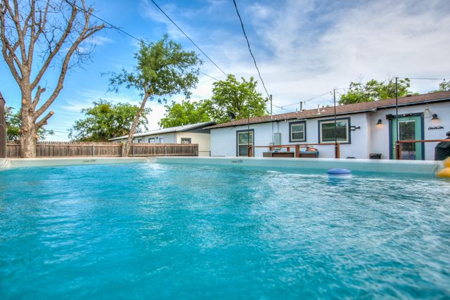 318 Penrose Street, San Angelo, TX 76903