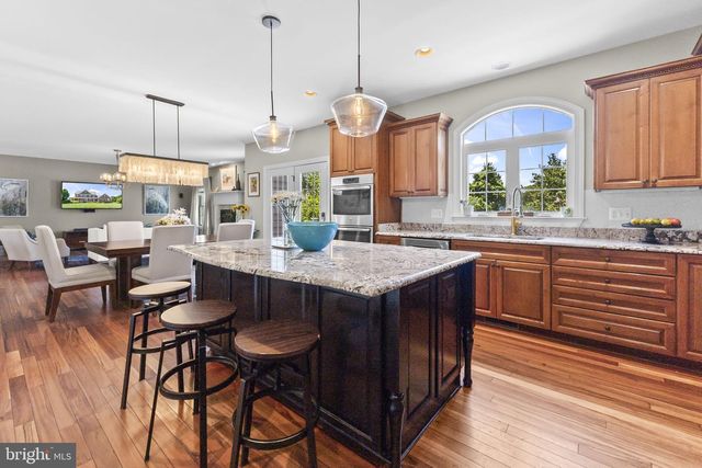7035 WILDERNESS CT, Owings, MD 20736