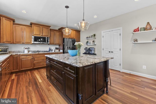 7035 WILDERNESS CT, Owings, MD 20736