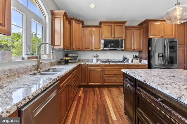 7035 WILDERNESS CT, Owings, MD 20736