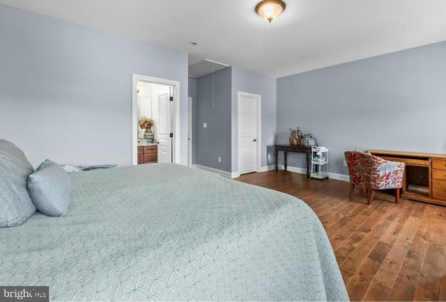 7035 WILDERNESS CT, Owings, MD 20736