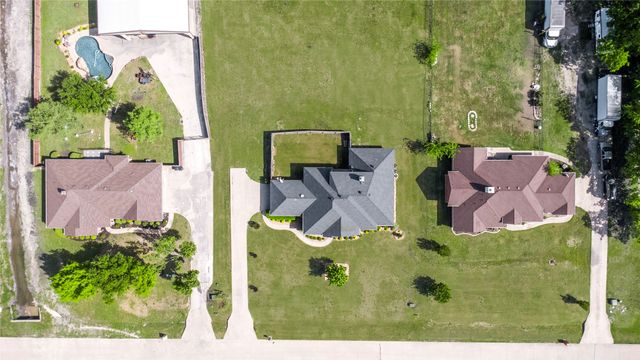 16055 Prairie Meadow Lane, Forney, TX 75126