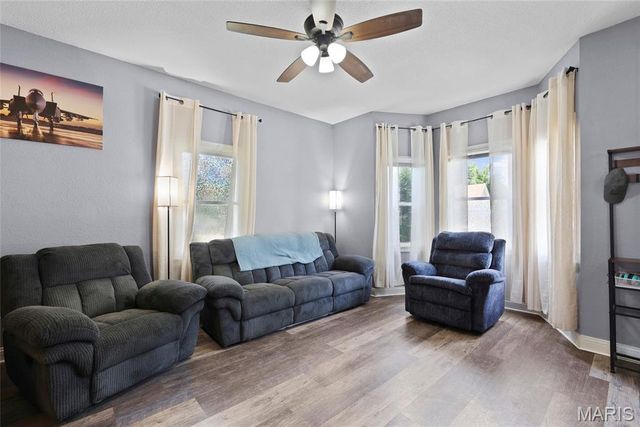 710 Jefferson Avenue, Festus, MO 63028