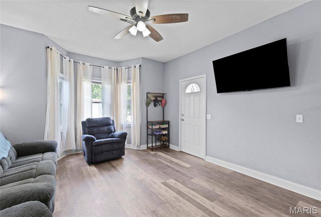 710 Jefferson Avenue, Festus, MO 63028
