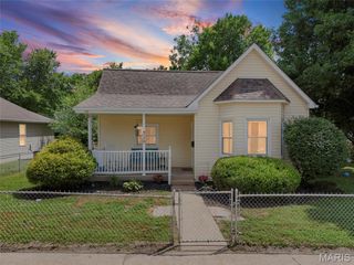 710 Jefferson Avenue, Festus, MO 63028