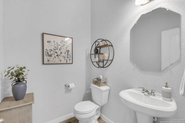 1048 Buffalo Grove, New Braunfels, TX 78130