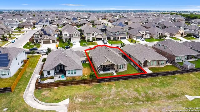 1048 Buffalo Grove, New Braunfels, TX 78130