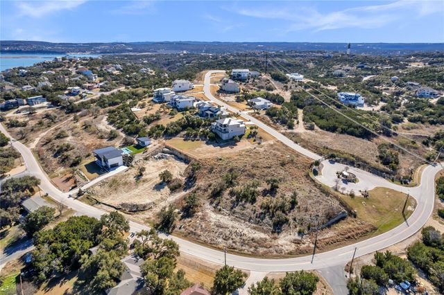 5001 Weletka DR, Austin, TX 78734