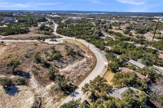 5001 Weletka DR, Austin, TX 78734