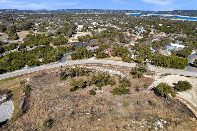 5001 Weletka DR, Austin, TX 78734