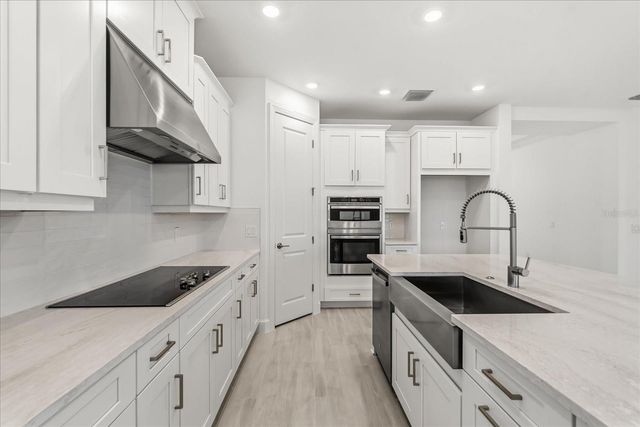 4240 BARBUDA LANE, Kissimmee, FL 34758