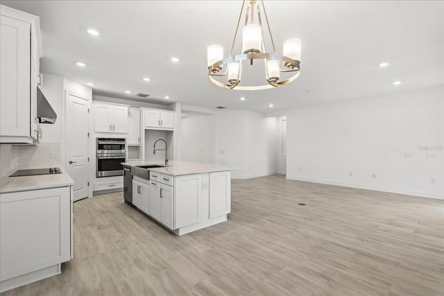 4240 BARBUDA LANE, Kissimmee, FL 34758