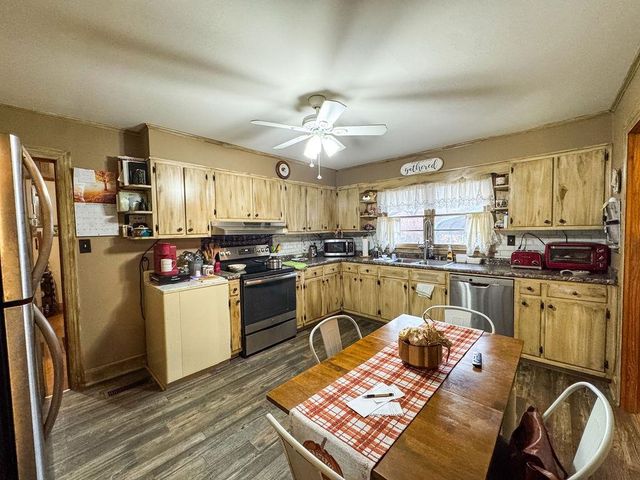 841 OLD HWY 51 HWY S, Brighton, TN 38011